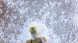 McKeon dazzles in Commonwealth pool as Kenny wins emotional cycling gold