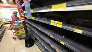 Lockdown fears spark panic buying in Hong Kong