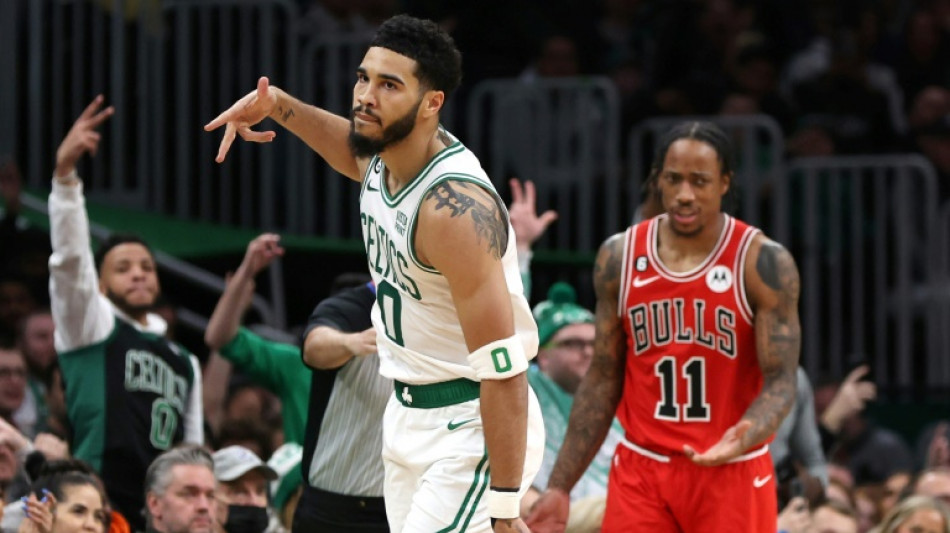 NBA: Tatum brille et les Celtics sont premiers de la ligue