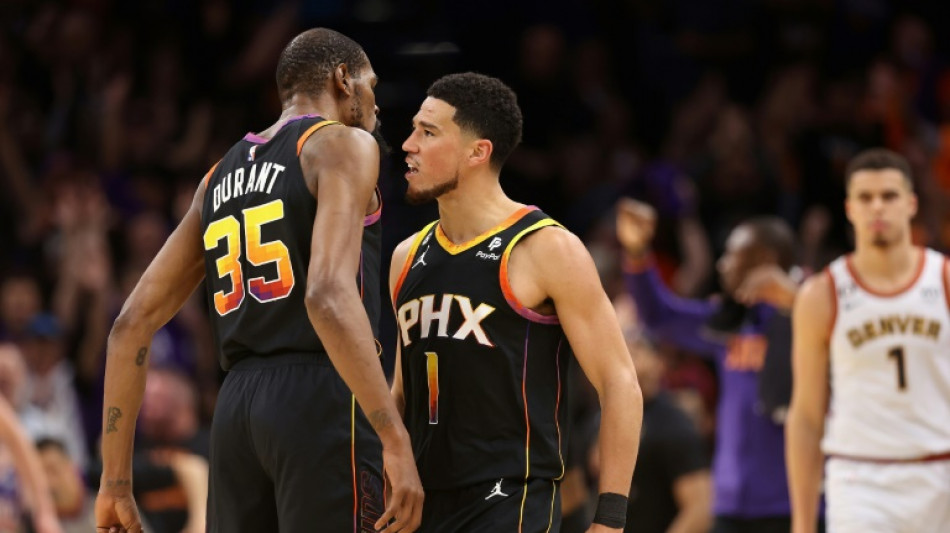 NBA: Booker et Durant relancent les Suns, les Celtics devant les Sixers