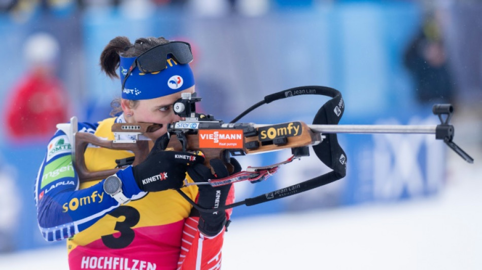 Biathlon: le relais féminin français vainqueur à Hochfilzen