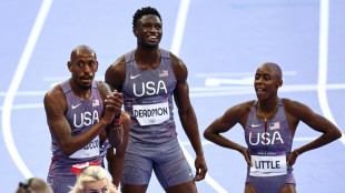 USA set new world record in mixed 4x400m relay