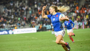 Mondial de rugby à VII: les Bleues en demies, les Bleus sortis par l'Australie 