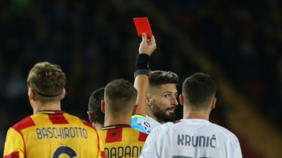 Italie: l'AC Milan se saborde à Lecce (2-2), Giroud exclu