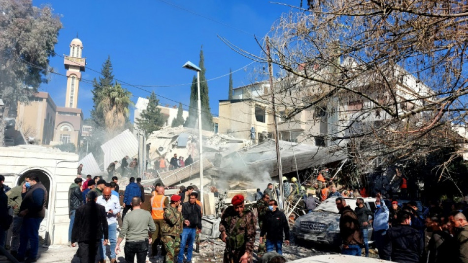 Cinco militares iraníes mueren en Siria en bombardeo atribuido a Israel