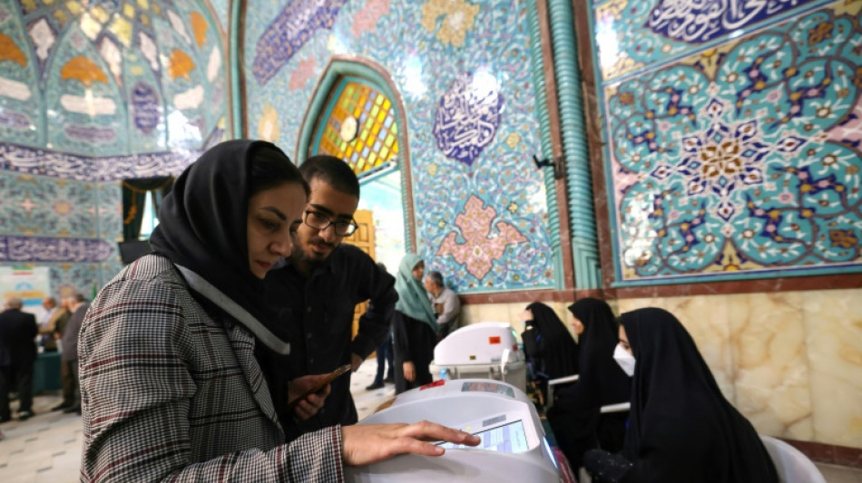 Los conservadores refuerzan su control en el Parlamento de Irán tras la segunda vuelta de las legislativas