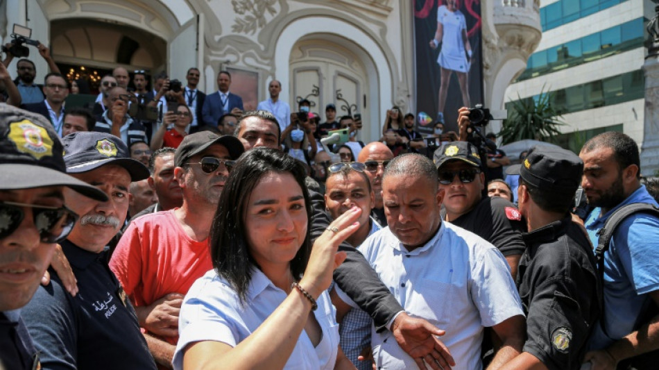 Fans turn out to celebrate Tunisian trailblazer Jabeur