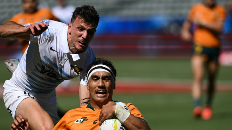 South Africa opens door to foes for World Rugby Sevens crown