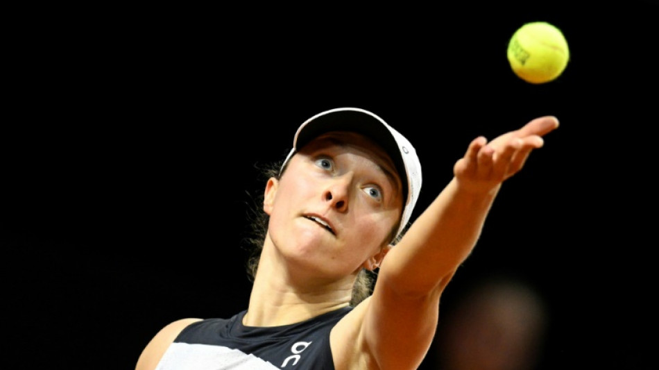 Tennis/Stuttgart: Swiatek trop forte pour Zheng, Garcia a souffert mais passe