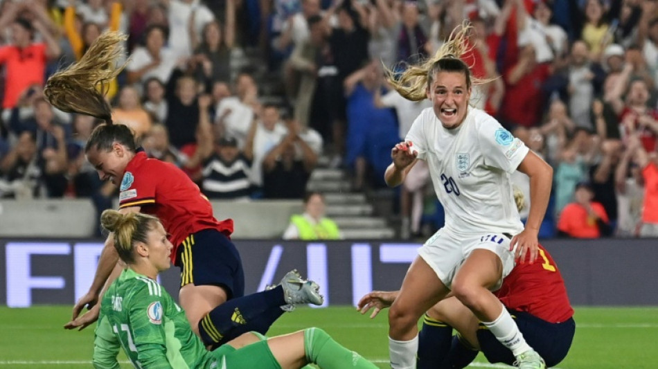 Euro féminin: l'Angleterre tremble mais vient à bout de l'Espagne