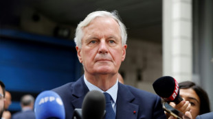 Barnier attendu sur les critiques contre son gouvernement, Ciotti quitte LR