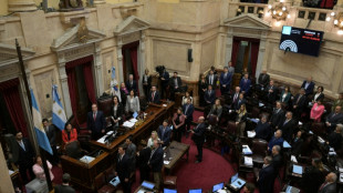 Senado argentino aprueba ley de emergencia presupuestaria en universidades