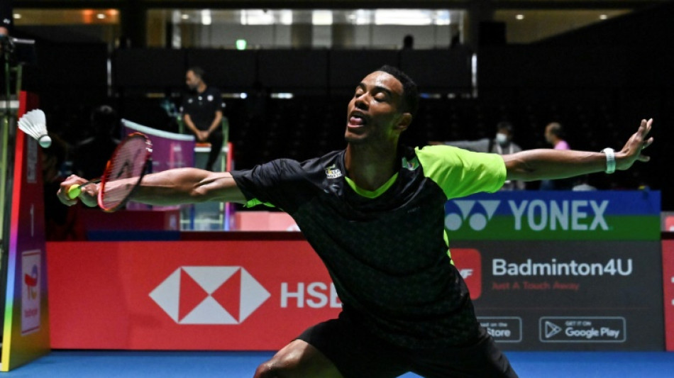 Favela kid Coelho helps make badminton a smash in Brazil