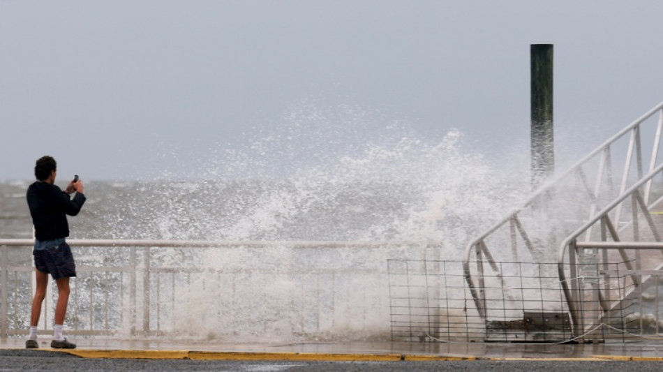 Hurricane Debby roars ashore in Florida