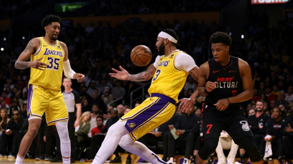 NBA: les Wolves chutent à nouveau, les Lakers aussi