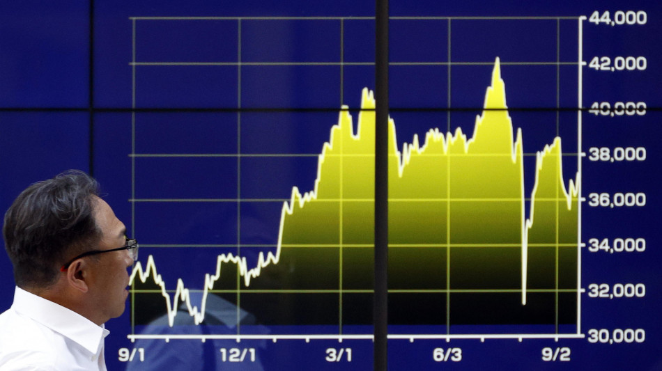 Borsa: Tokyo, apertura in leggero ribasso (-0,19%)