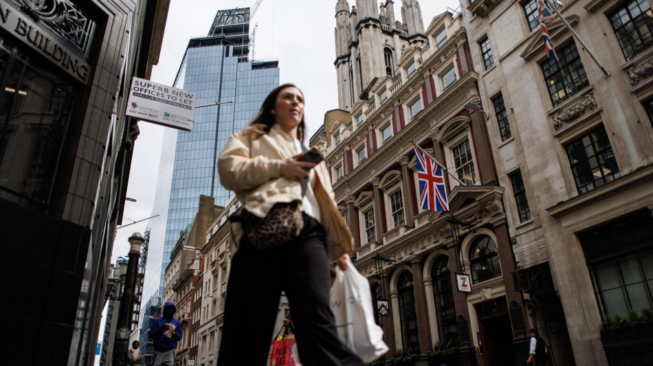 Le Borse europee chiudono ancora pesanti, Londra -2%