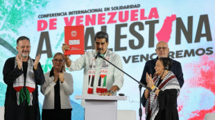 Chavistas pedem prisão e inelegibilidade de antigo Parlamento opositor na Venezuela