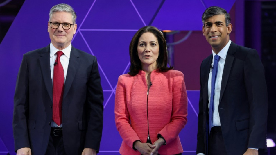 Sunak y Starmer hacen tablas en último debate antes de unas elecciones británicas con color laborista