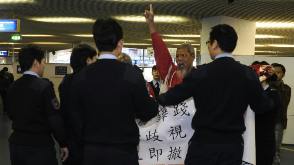 Encarcelan en Hong Kong a un activista con cáncer terminal