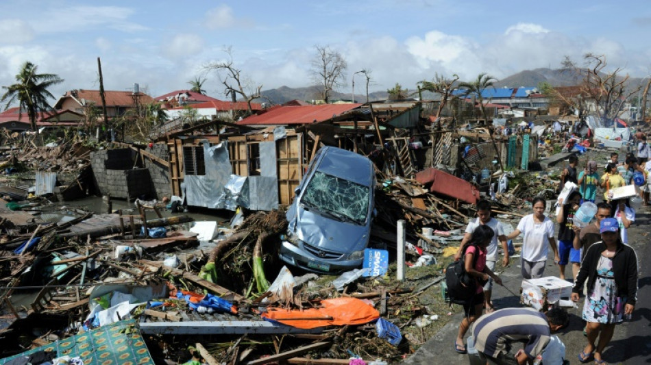 Philippine typhoon survivors pray for victims on 10th anniversary