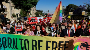 Marcha do Orgulho em Israel tem pedidos de libertação dos reféns em Gaza