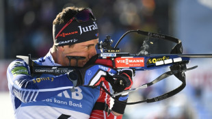 Biathlon: Fillon Maillet positif au Covid et forfait jusqu'à Oslo