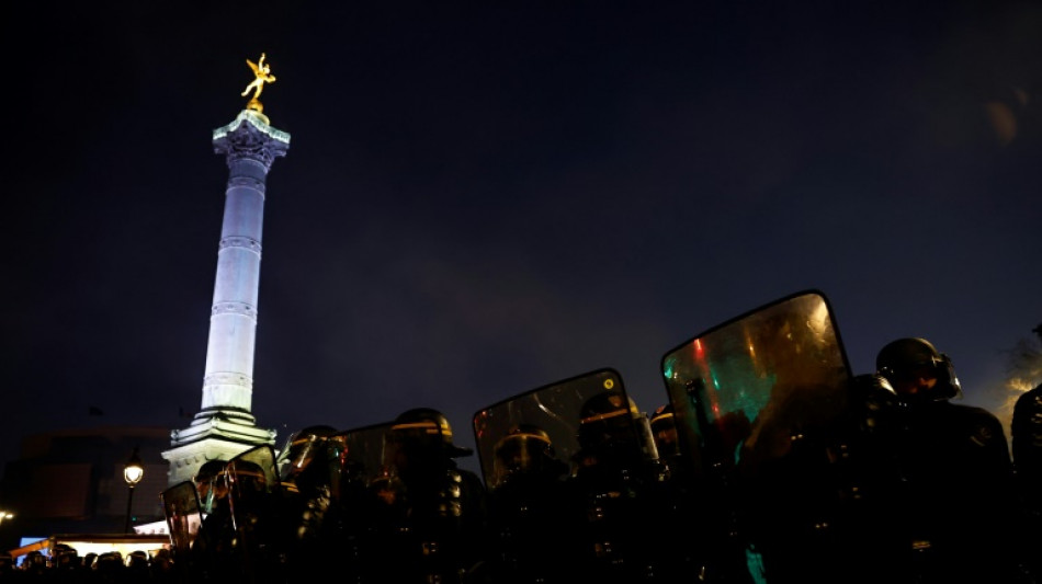 Los sindicatos luchan por mantener la movilización contra la reforma clave en Francia