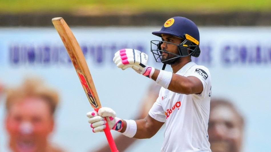 Sri Lanka 554 all out, lead by 190 runs in second Australia Test