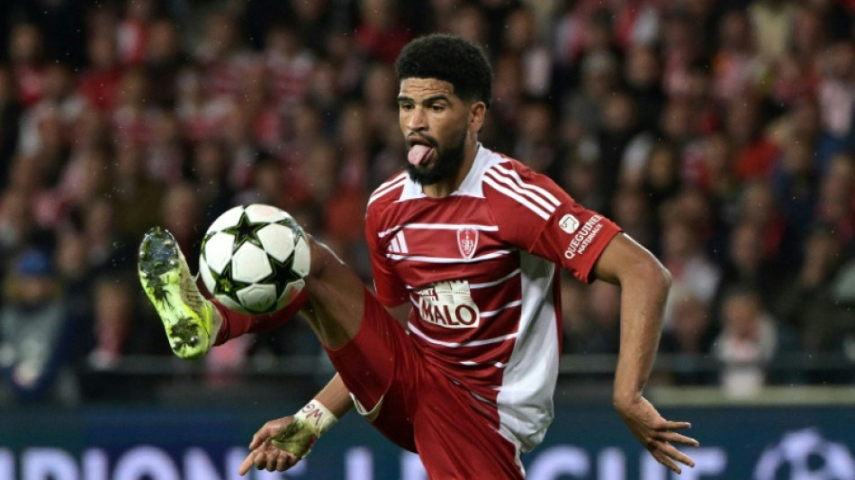 C1: Brest tient tête à Leverkusen et s'accroche au peloton de tête