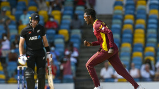 Hosein, Joseph restrict New Zealand to 190 in first ODI