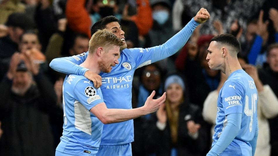 De Bruyne gives Man City slender lead over stubborn Atletico