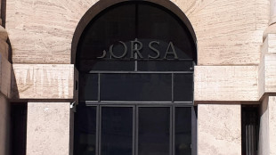 Borsa: Milano conferma rialzo (+0,25%), bene Banco, scivola Eni