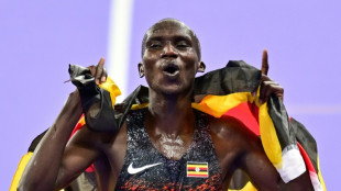 Cheptegei holds off Ethiopian trio to win Olympic 10,000m gold