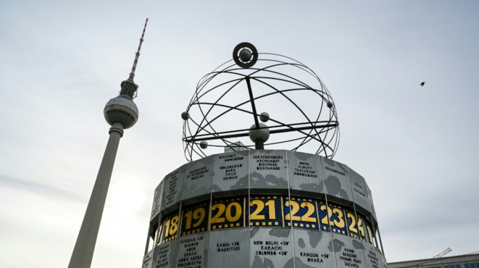 21-Jähriger bei nächtlichem Angriff am Berliner Alexanderplatz schwer verletzt