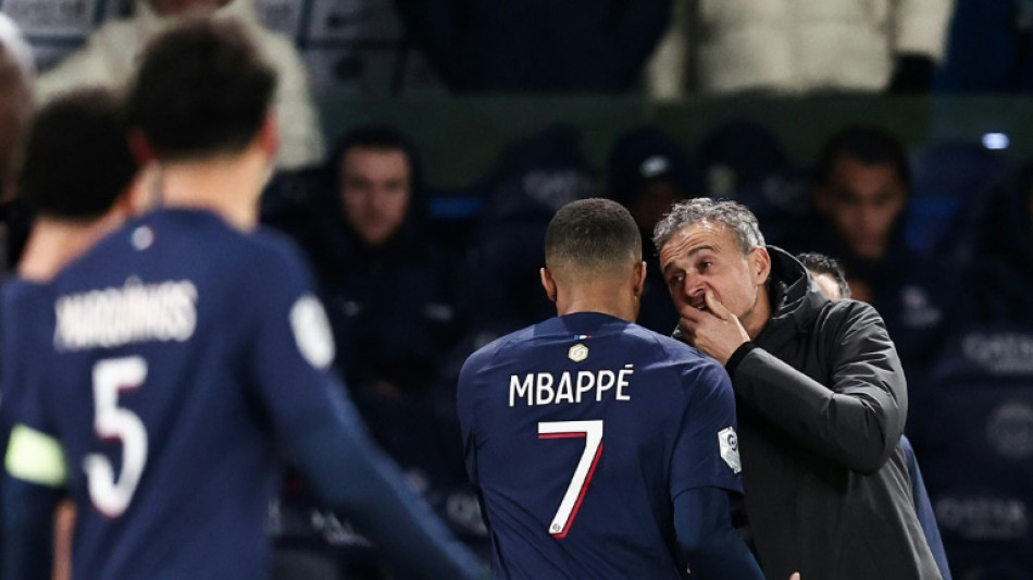 Foot: au PSG, ambiance glaciale entre Kylian Mbappé et Luis Enrique