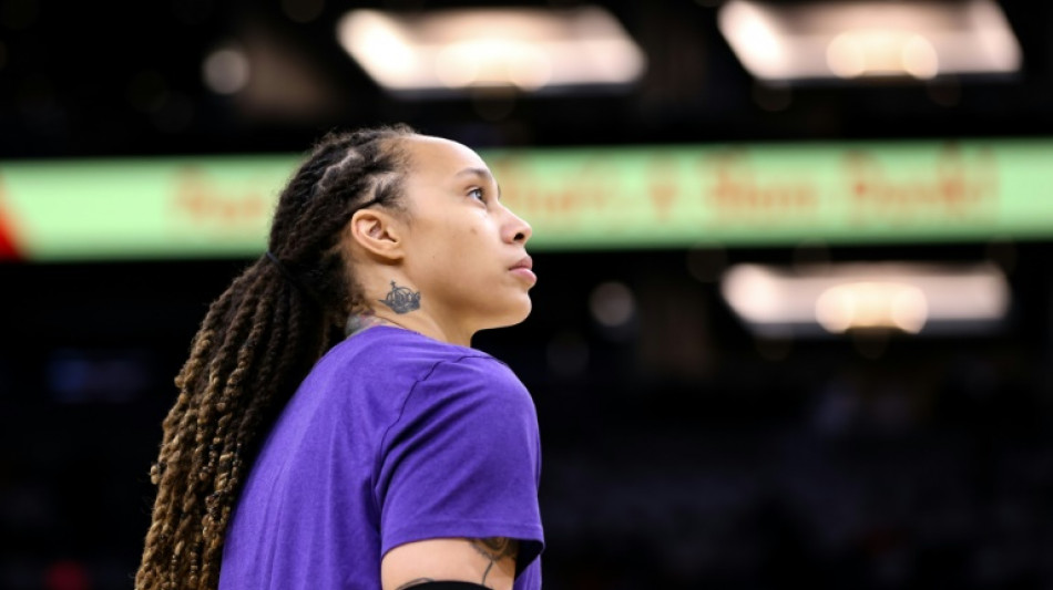 Brittney Griner retouche à un ballon de basket pour le première fois en 10 mois