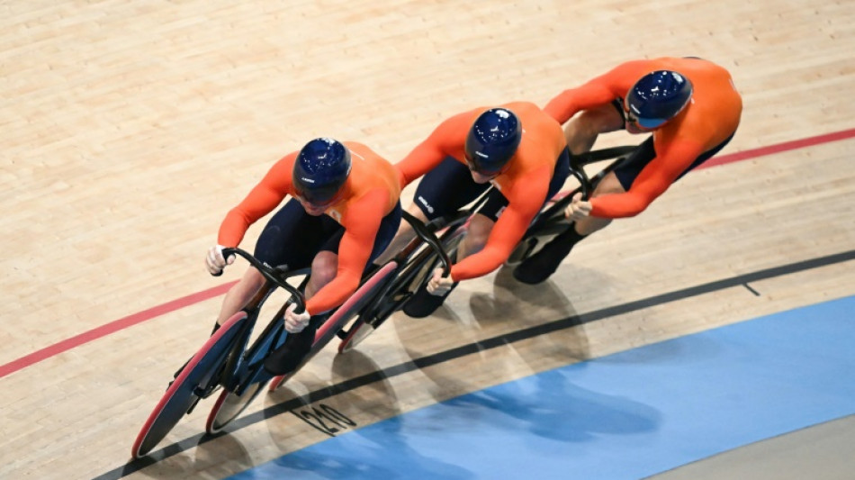 Cyclisme sur piste: des Néerlandais record sacrés en vitesse par équipes