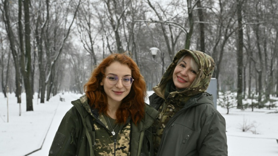 'Under my wing': mums and daughters serving together in Ukraine