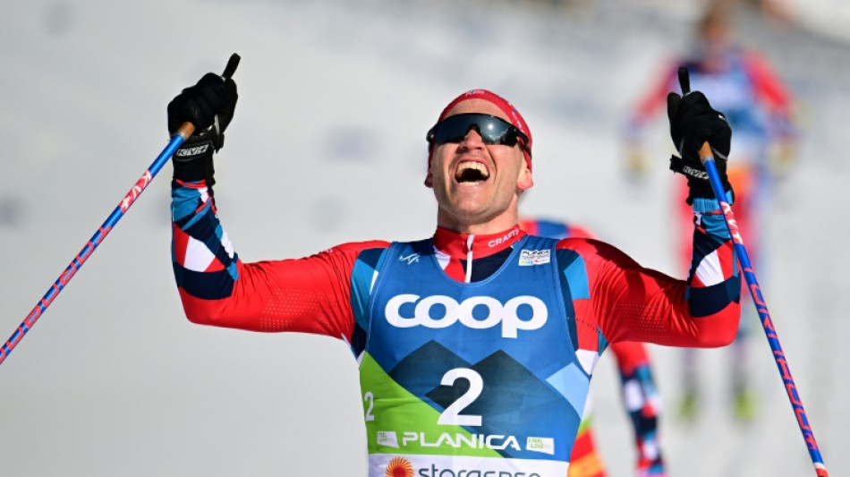 Mondiaux de ski de fond: le Norvégien Golberg roi du 50 km, Schely 9e