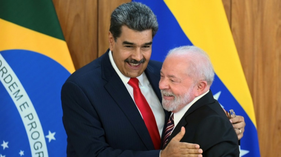 Lula y Maduro lanzan "nueva época" en relaciones entre Brasil y Venezuela