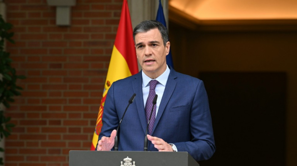 Sánchez adelanta elecciones en España tras descalabro en municipales y regionales