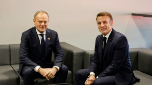 Ukraine : Macron et Tusk mettent en garde contre des "concessions" aux dépens de Kiev, discutent de l'envoi de troupes