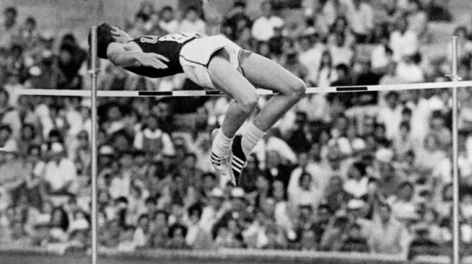 Athlétisme: Dick Fosbury, la révolution du "flop"