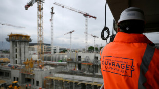 JO-2024: des travailleurs migrants victimes collatérales des travaux du village olympique