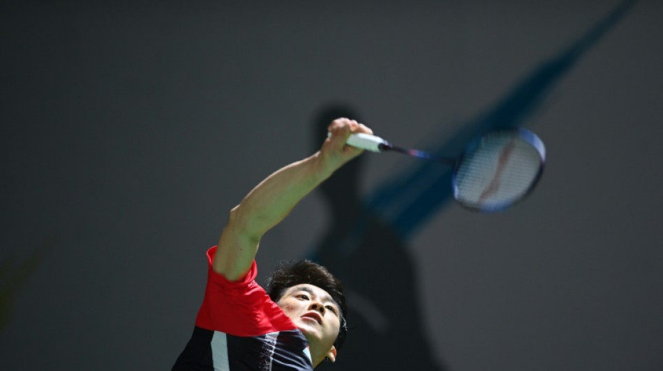 World champion Loh reaches Singapore Open semi-finals