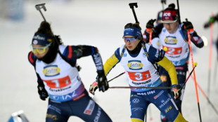 Biathlon: les Bleues, avec Simon et Braisaz-Bouchet, lancent sans étincelle leur hiver en relais
