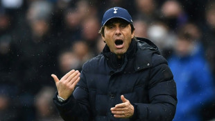 'Disturbed' Conte slams talk of rift with Spurs chairman Levy