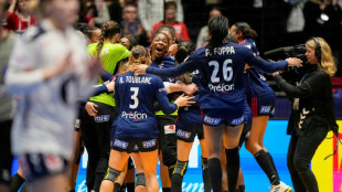 Mondial-2023 de hand: les Bleues changent de costume en quart