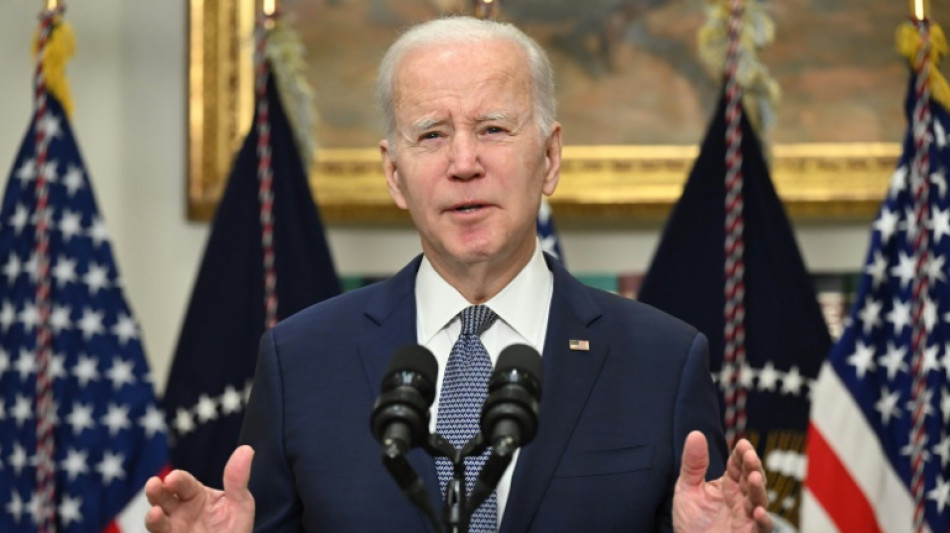 Biden defiende el sistema bancario de EEUU tras las quiebras, en medio de temores de contagio